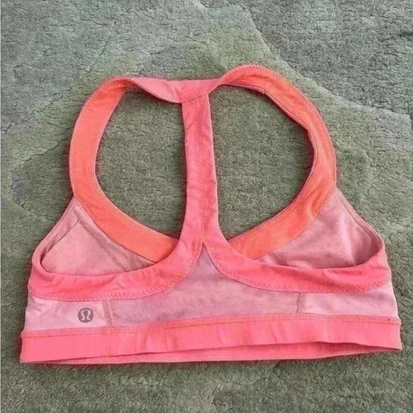 Lululemon Run: Sprint Bra
Bleached Coral / Pop  Orange - Picture 3 of 5